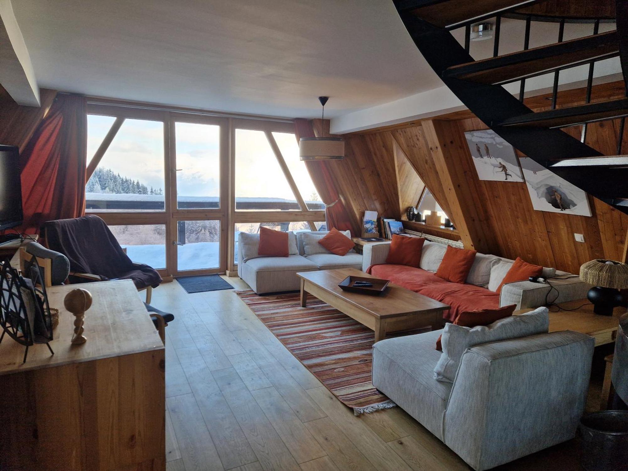 Le Chalet Pointu De Capucine Bourg-Saint-Maurice Exterior photo